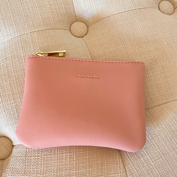 Chelmon Vegan Leather Coin Pouch - Picture 1 of 3